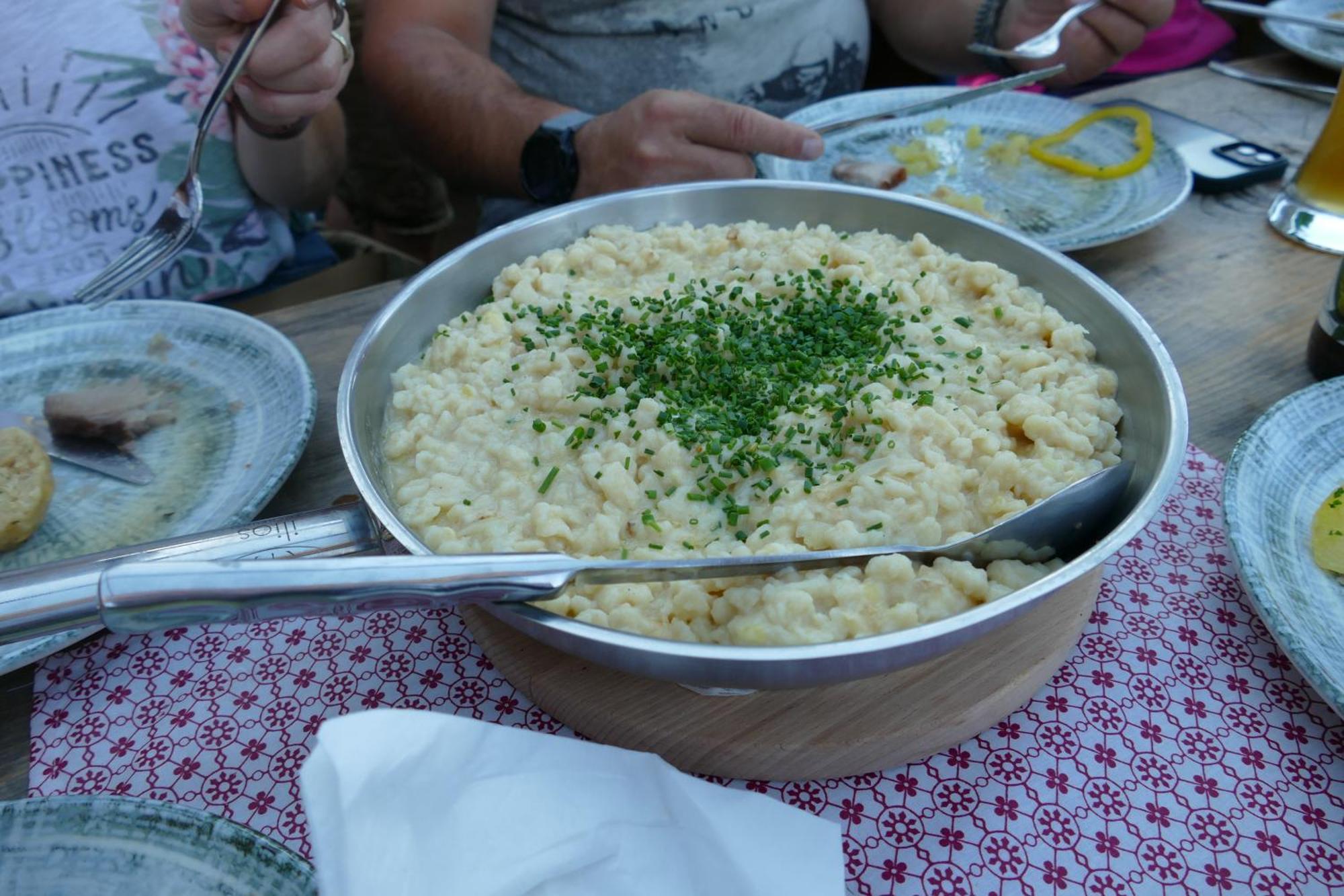 Gourmet-Hotel Gruenwald ลีโอกัง ภายนอก รูปภาพ