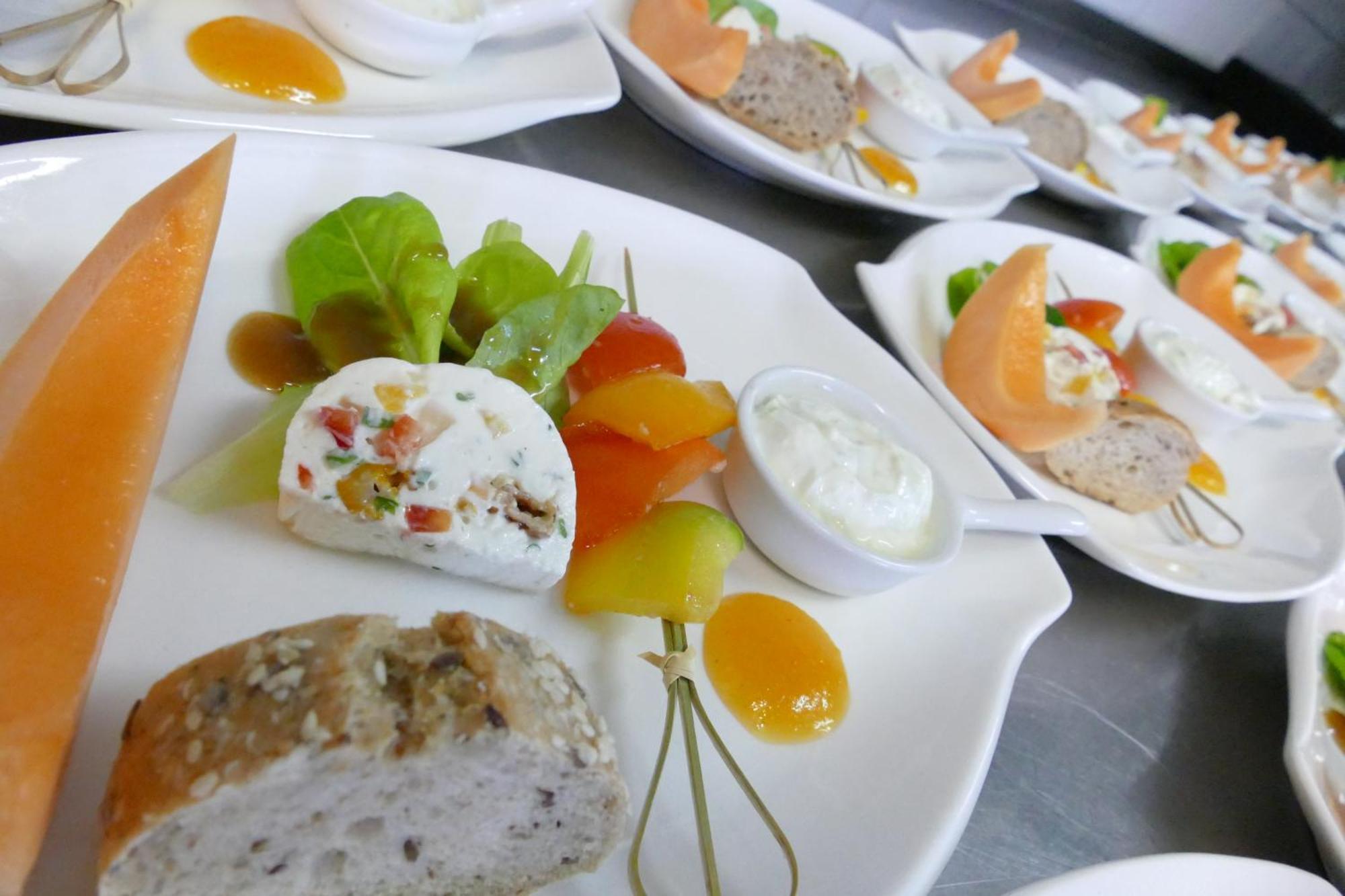 Gourmet-Hotel Gruenwald ลีโอกัง ภายนอก รูปภาพ