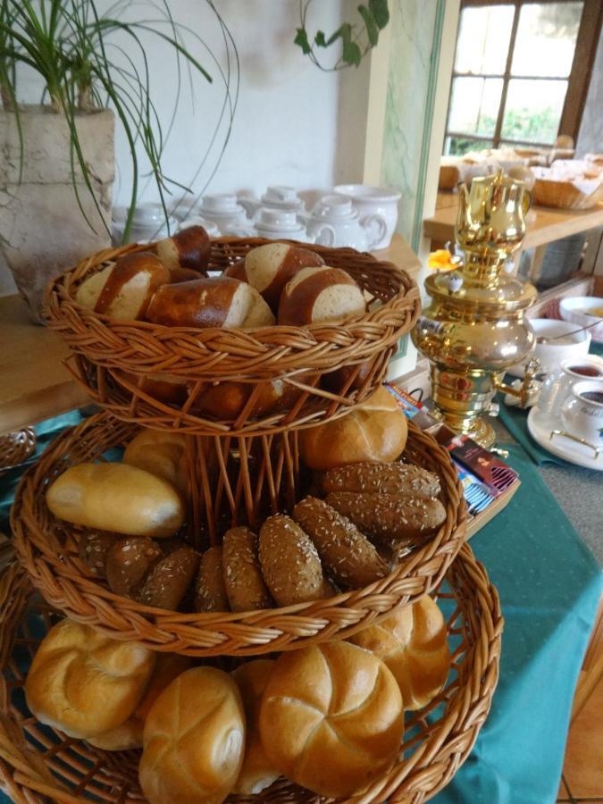 Gourmet-Hotel Gruenwald ลีโอกัง ภายนอก รูปภาพ